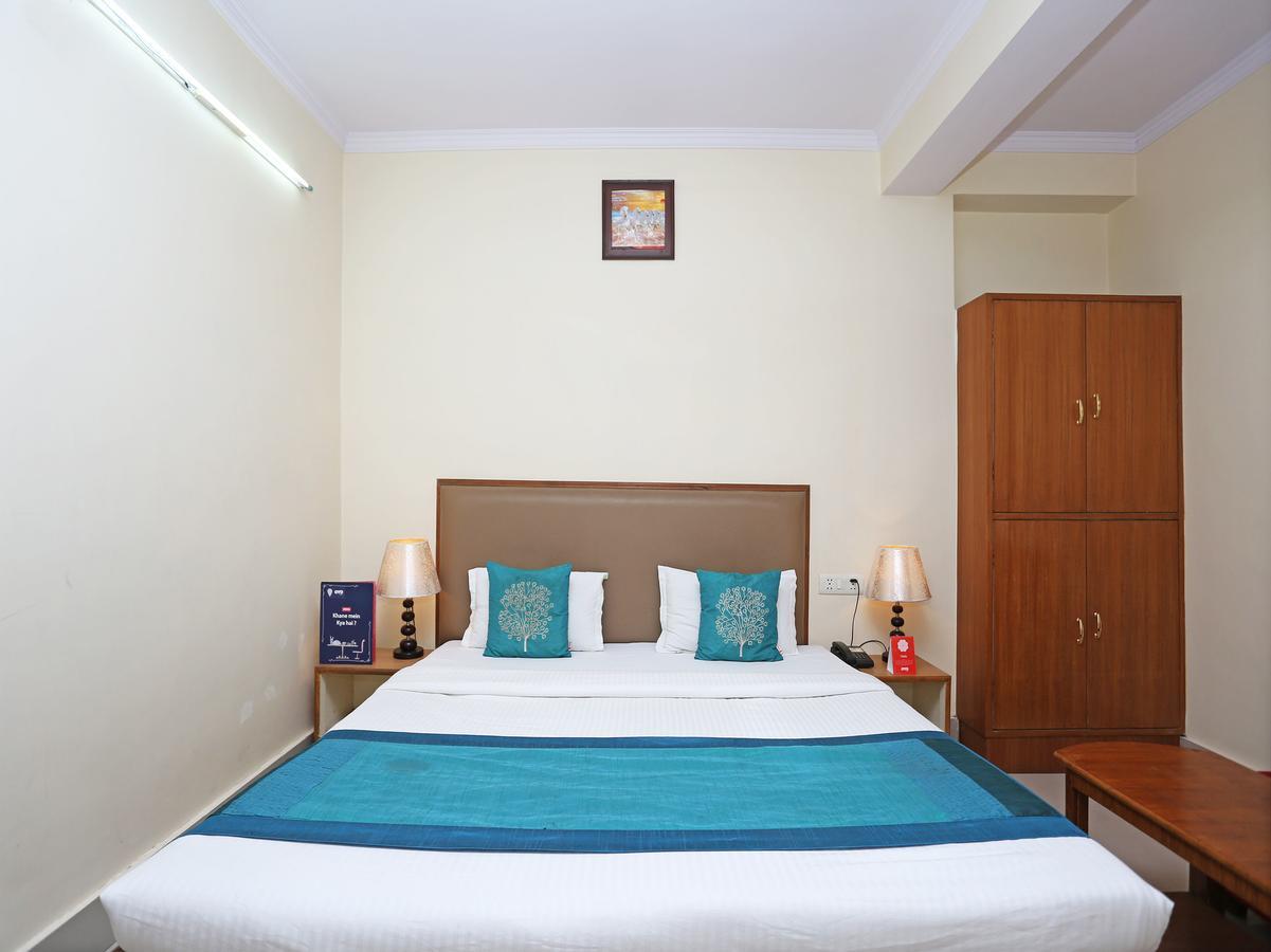 Oyo 10788 Hotel Harisons Continental 巴特那 外观 照片